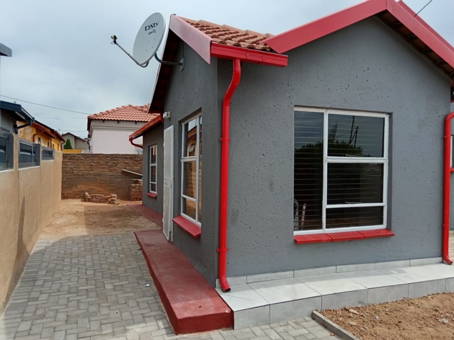 3 Bedroom Property for Sale in Mabopane North West